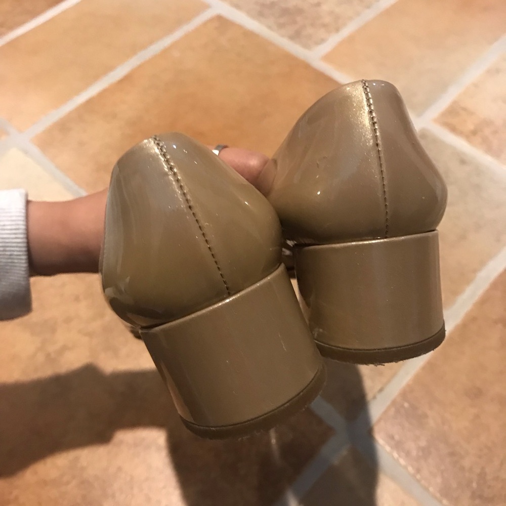 Louis Vuitton Vintage Heels - Picture 5 of 6